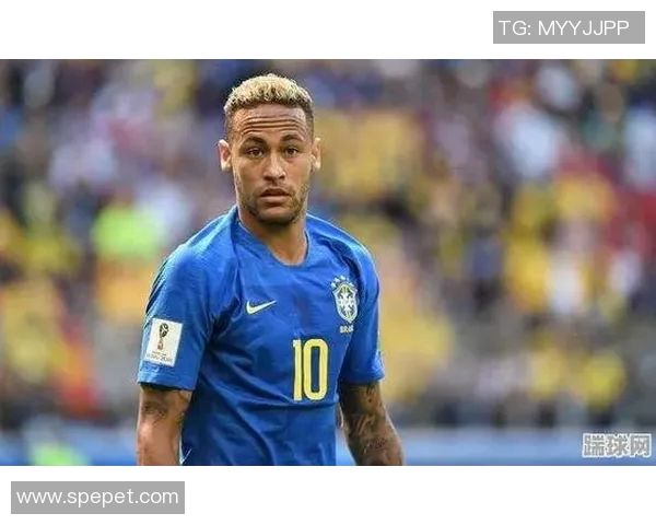 全球最强足球明星精彩瞬间集锦展现他们的风采与荣耀